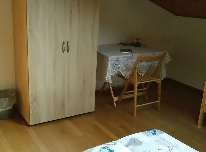 Tisoi Bed & Breakfast